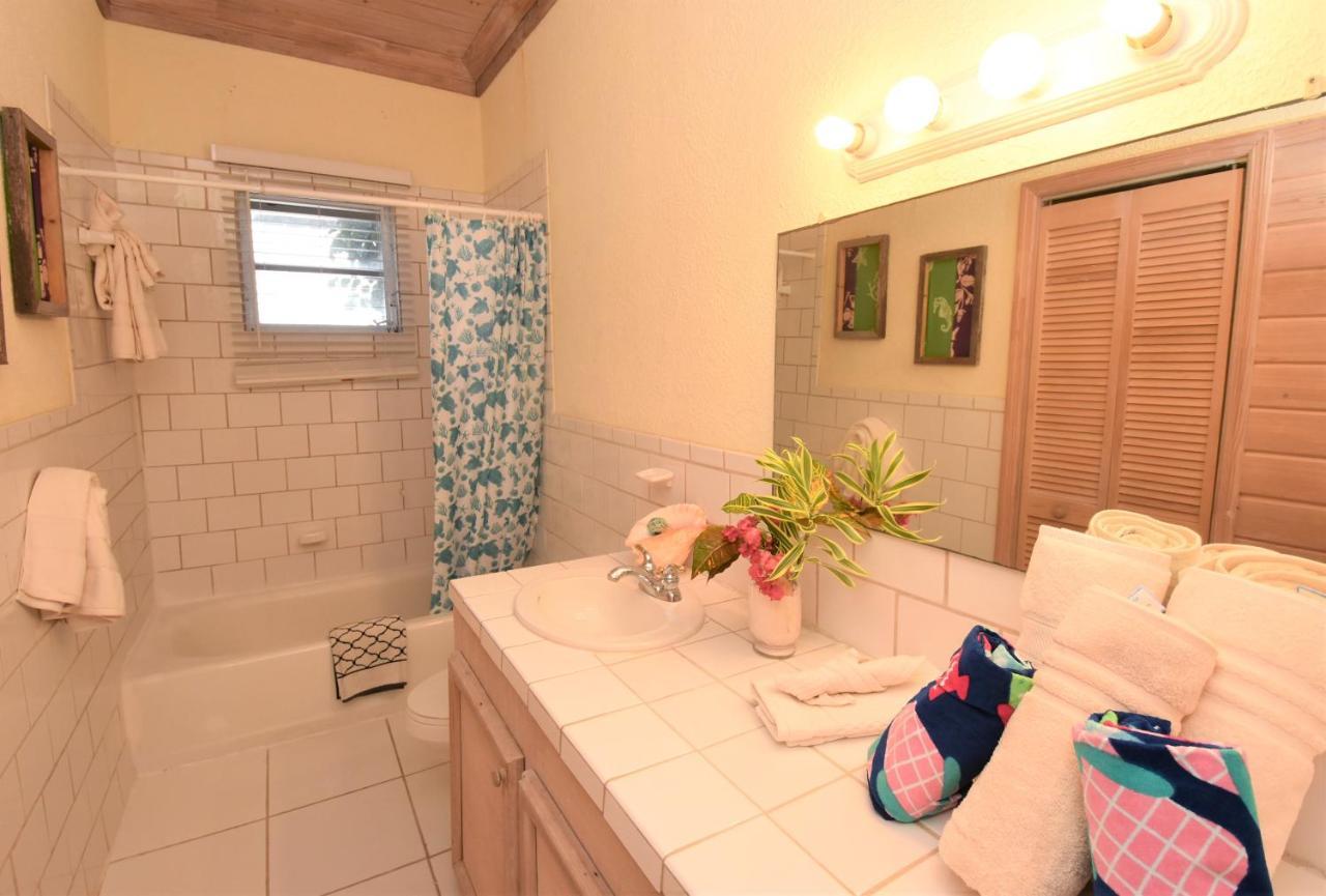 The Sugar Apple Lodging Dunmore Town Esterno foto